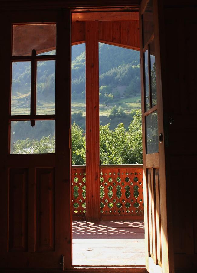 Hostel The Misty Mountains Mestia Exterior photo